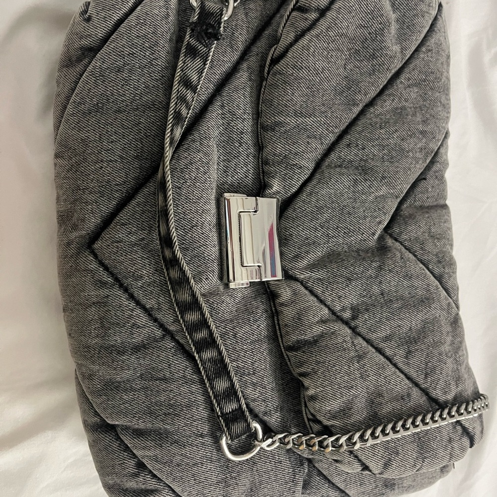 Zara Quilted Gray Shoulder Bag with Chain Strap